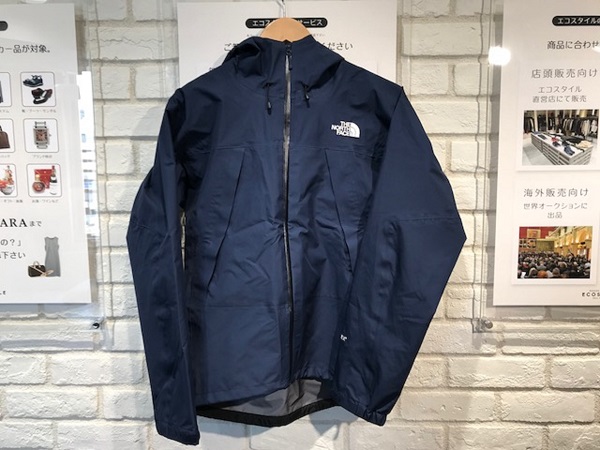 ノースフェイス(THE NORTH FACE)の新品のクライムライトジャケットを